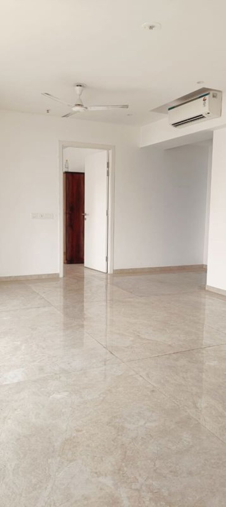 Room, hiranandani-eagleridge-wing-b 2 Bedroom 1060 Sq.Ft. Apartment In Thane West Thane 10441473
