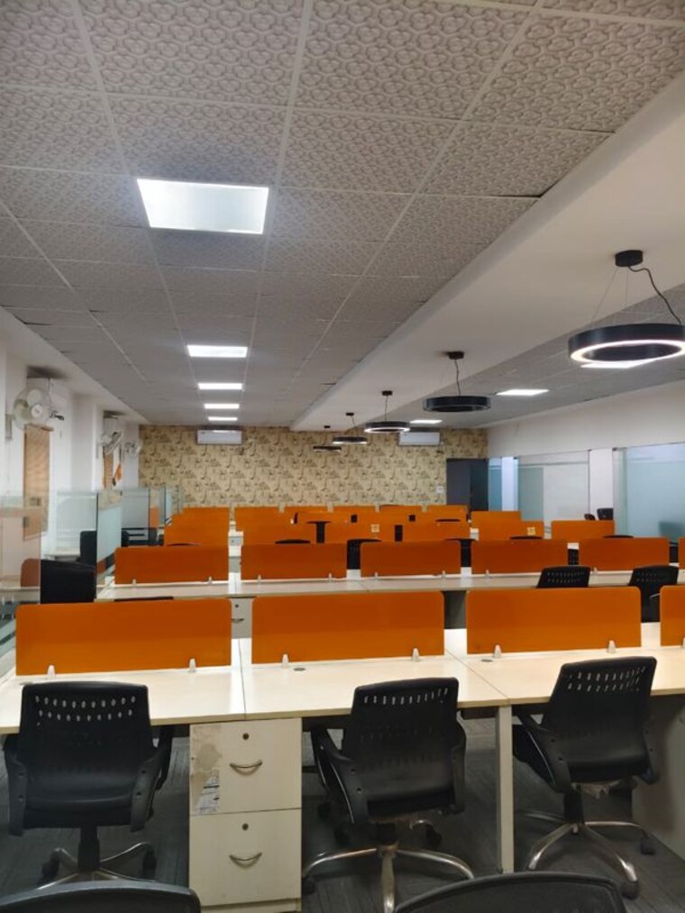 Team Area, sector 63 Commercial Office Space 4000 Sq.Ft. In Sector 63 Noida 10441417