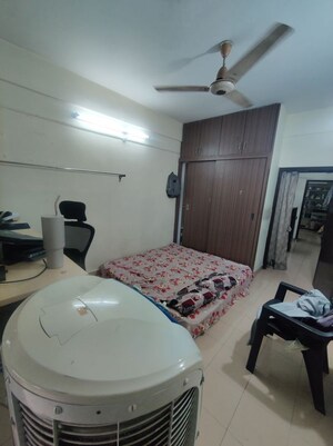 Team Area in 2 BHK Apartment at Kukatpally – for Rent