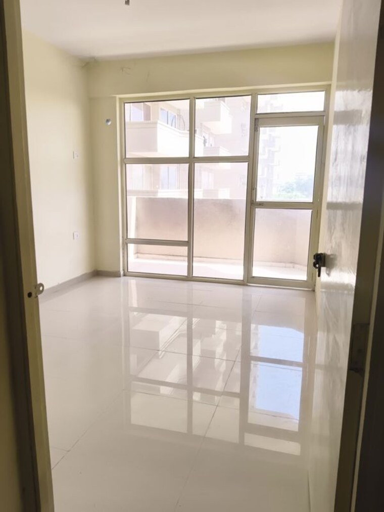 Bathroom, pyramid-pride 2 Bedroom 598 Sq.Ft. Apartment In Sector 76 Gurgaon 10439600