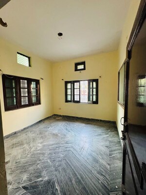 1.5 BHK Builder Floor For Rent in Sahastradhara