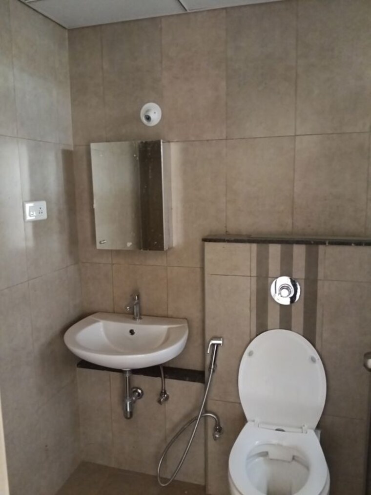 Bathroom, puravankara-silversands 2 Bedroom 1200 Sq.Ft. Apartment In Mundhwa Pune 10441512