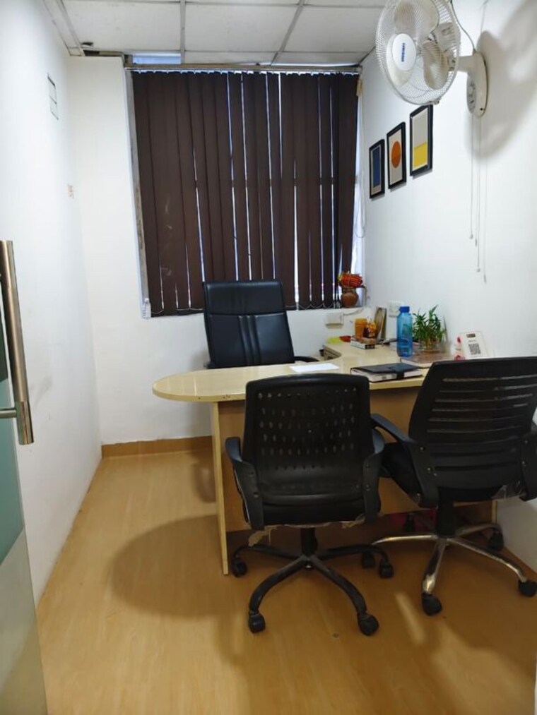 Team Area, sector 63 Commercial Office Space 630 Sq.Ft. In Sector 63 Noida 10441522
