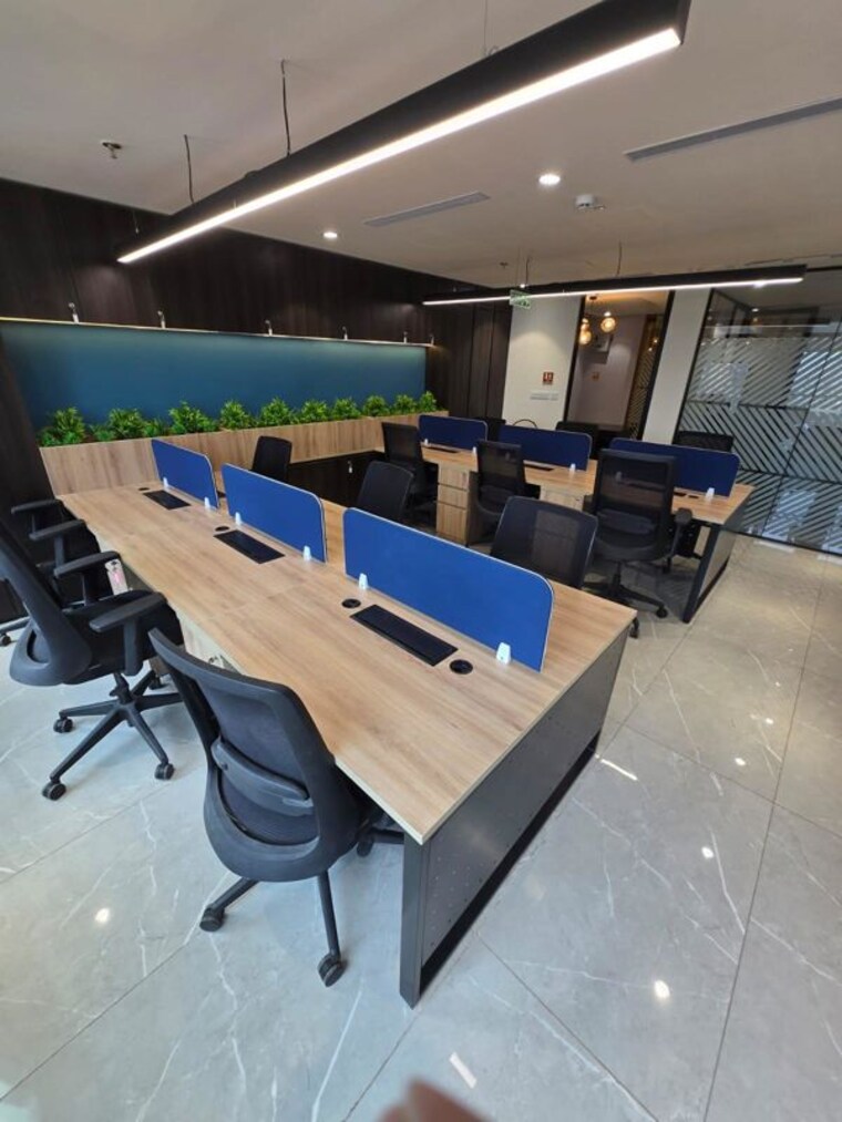 Team Area, one-lodha-place Commercial Office Space 1670 Sq.Ft. In Lower Parel Mumbai 10441546