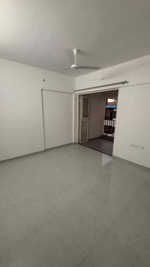 Room in 3 BHK Apartment at Surya Skies, Punawale – for Rent