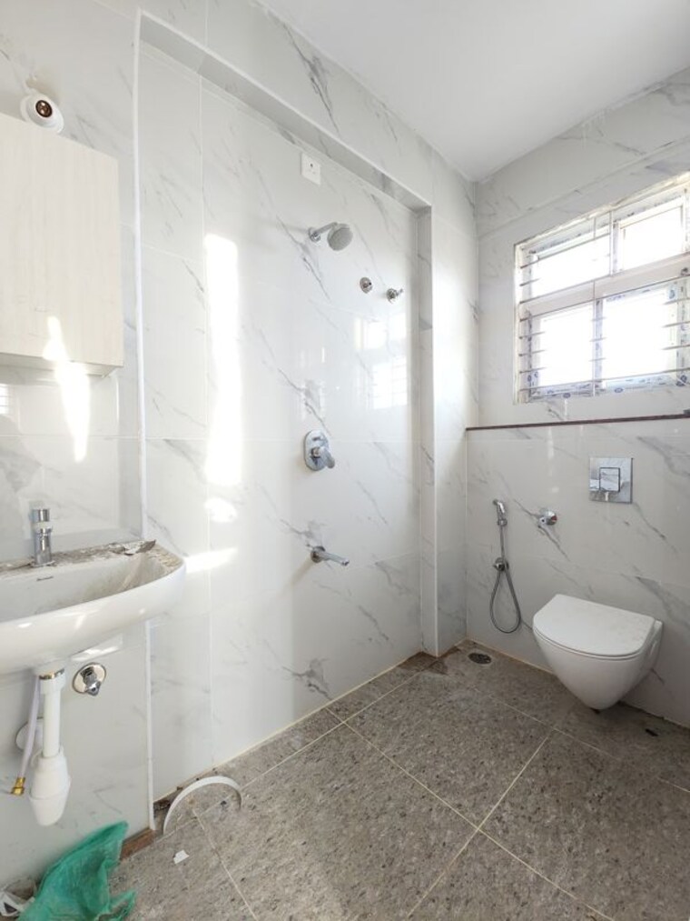 Bathroom, hal layout 2 Bedroom 1100 Sq.Ft. Builder Floor In Hal Layout Bangalore 10441540
