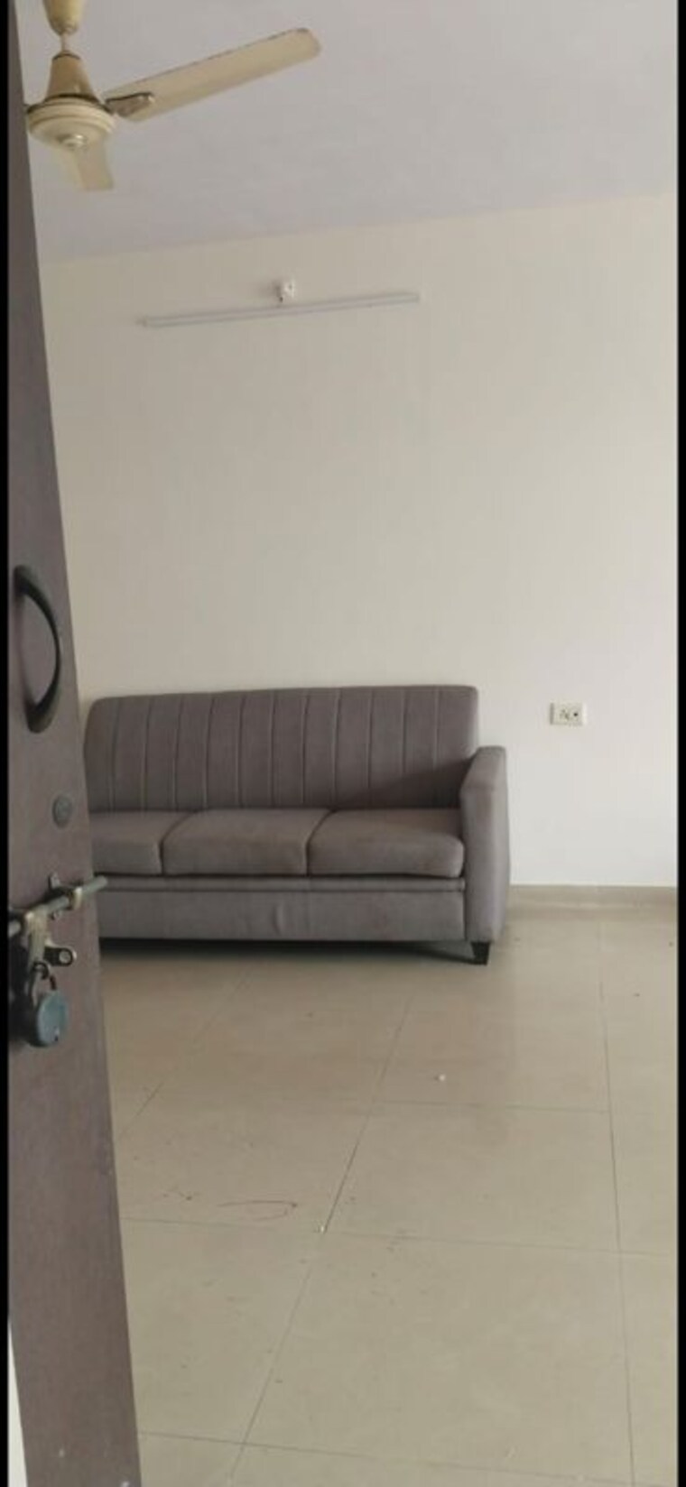 Room, acme-complex-2a 3 Bedroom 1200 Sq.Ft. Apartment In Goregaon West Mumbai 10441578
