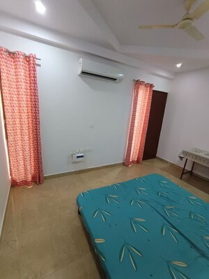 Bedroom in 3 BHK Builder Floor at Vipul World Plots, Sector 48 – for Rent
