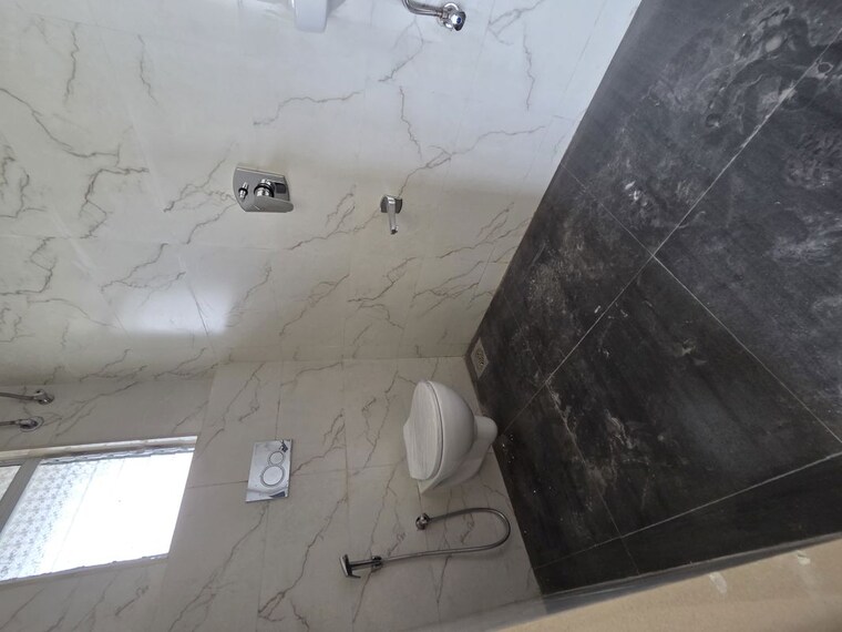 Bathroom, navkamal-pushpa-apartment 2 Bedroom 750 Sq.Ft. Apartment In Naupada Thane 10441599
