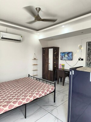 1 BHK Independent House For Rent in Aerocity
