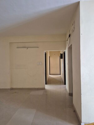 Room in 4 BHK Apartment at Ruchi Active Acres, Tangra – for Sale