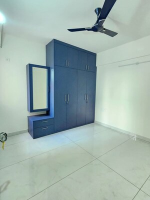 Room in 2 BHK Apartment at Harlur – for Rent