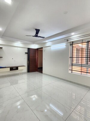 Hall in 2 BHK Apartment at Harlur – for Rent