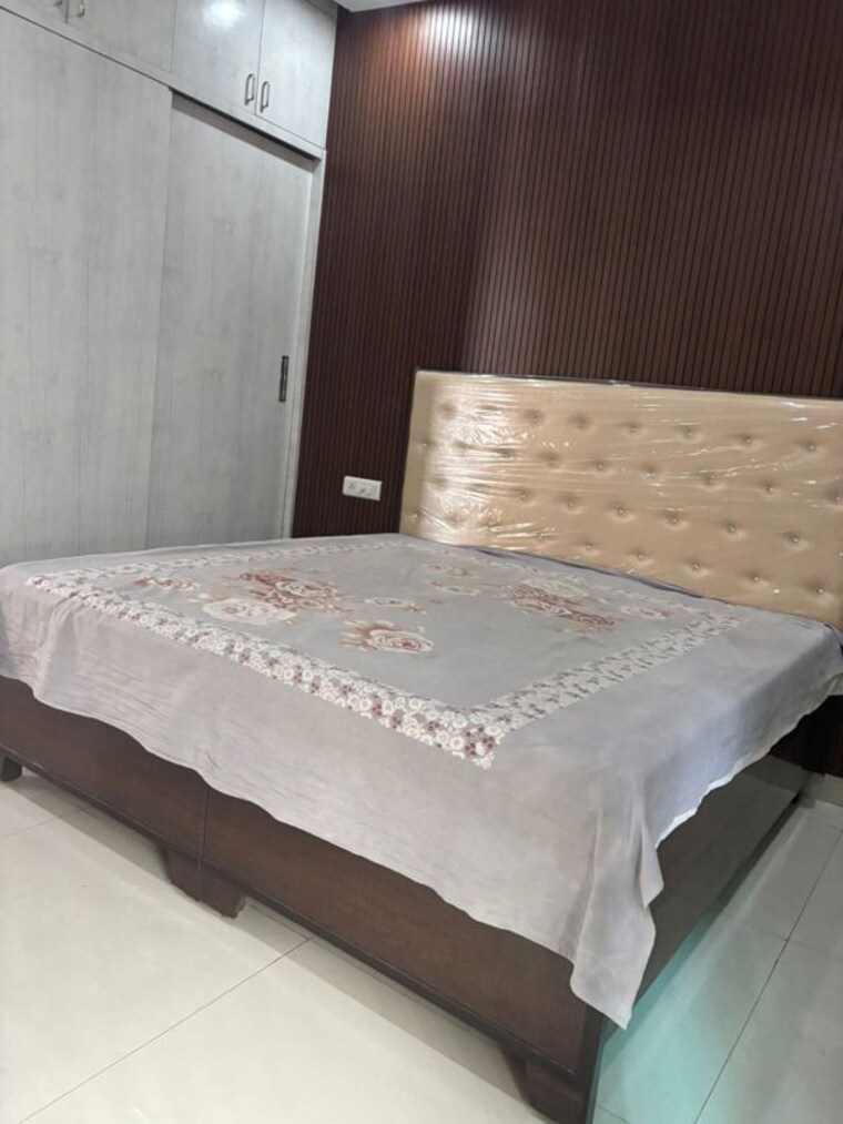 Bedroom, kharar road 3 Bedroom 150 Sq.Yd. Apartment In Kharar Road Mohali 10419851