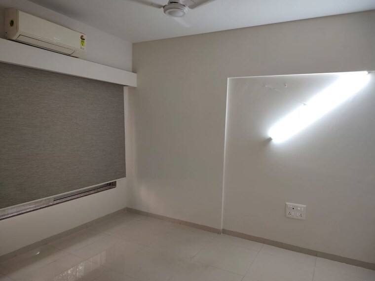 Room, group-seven-rushi-heights 2 Bedroom 690 Sq.Ft. Apartment In Goregaon East Mumbai 10441653