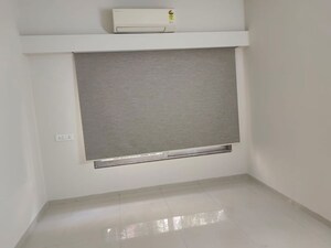 Furnished Amenities in 2 BHK Apartment at Group Seven Rushi Heights, Goregaon East – for Rent