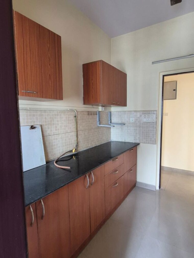 Kitchen, ruchi-active-acres 3 Bedroom 1900 Sq.Ft. Apartment In Tangra Kolkata 10441630
