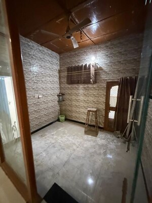 Room in 3 BHK Penthouse at Saket Complex, Kalwa – for Sale