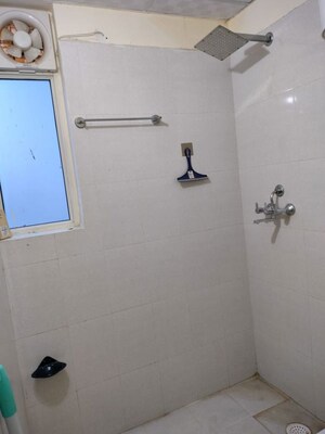 Room in 2 BHK Apartment at Pyramid Urban Homes 3, Sector 67a – for Sale