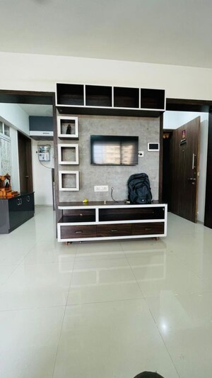 Furnished Amenities in 1 BHK Apartment at Saarrthi Stanza, Punawale – for Rent