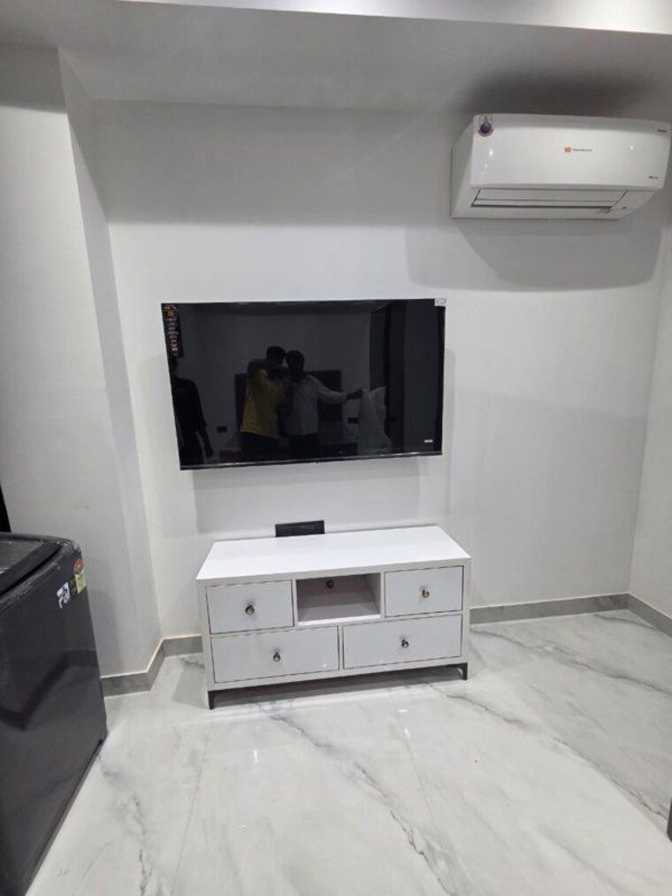 Bathroom, sector 32 1 Bedroom 800 Sq.Ft. Builder Floor In Sector 32 Gurgaon 10441680