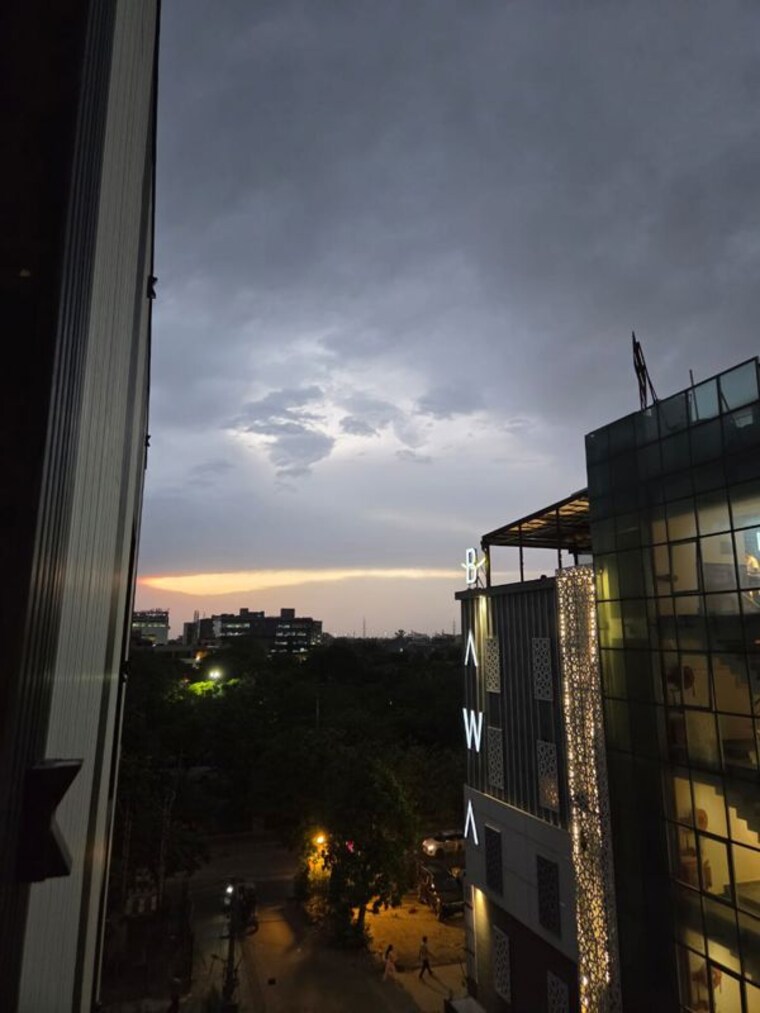 Exterior View, sector 32 1 Bedroom 800 Sq.Ft. Builder Floor In Sector 32 Gurgaon 10441680