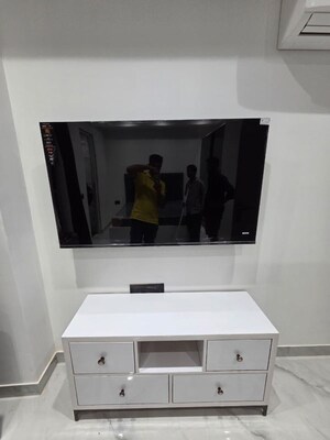 Furnished Amenities in 1 BHK Builder Floor at Sector 32 – for Rent