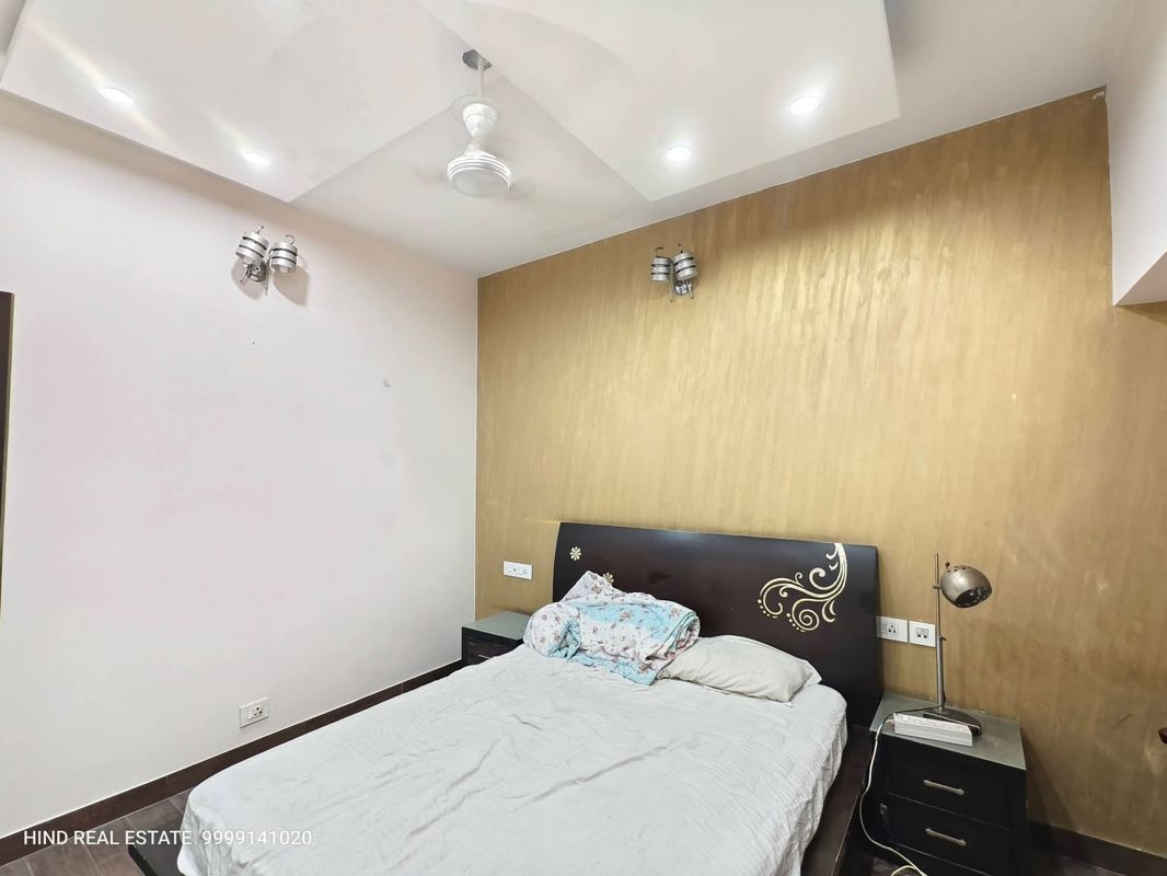 3 BHK + Study Room 1450 Sq.Ft. Apartment in Nirala Greenshire Mart