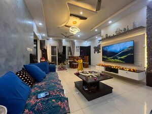 3 BHK Apartment For Rent in Shriram Luxor, Hennur Road