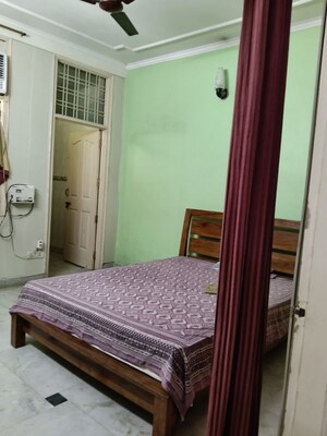 Bedroom in 2.5 BHK Villa at Sector 23 – for Rent