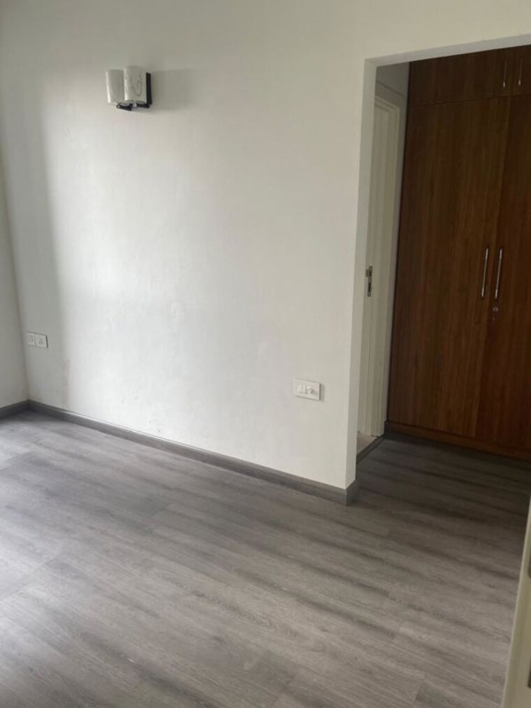 Room, smart-world-gems 2.5 Bedroom 1196 Sq.Ft. Builder Floor In Sector 89 Gurgaon 10441864