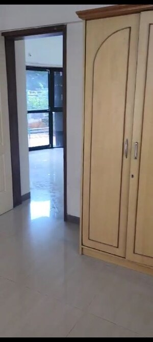 Room in 2 BHK Apartment at Magarpatta Jasminium, Hadapsar – for Sale