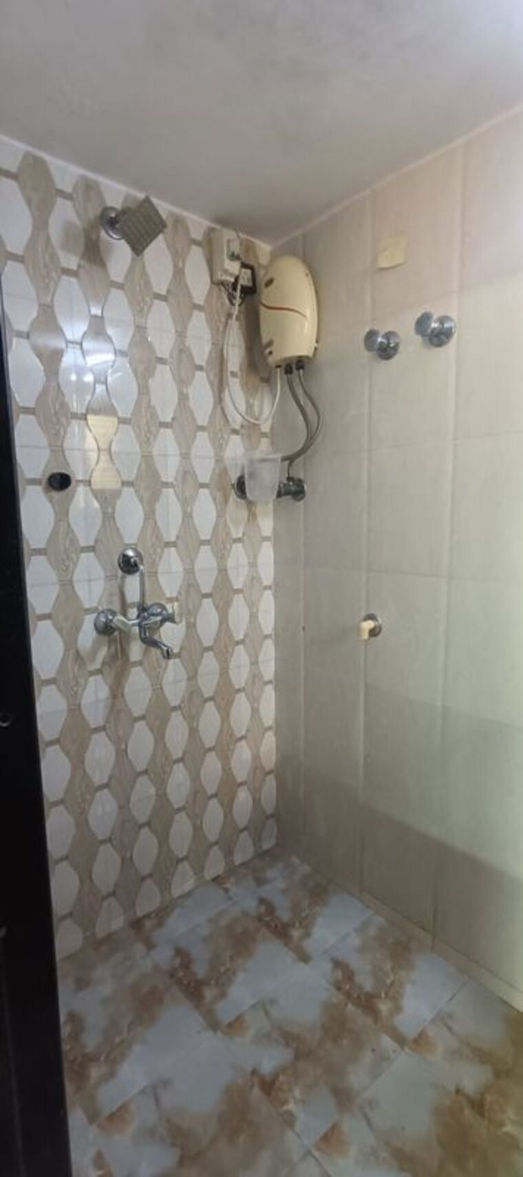 Bathroom, la-chapelle-apartment 2 Bedroom 700 Sq.Ft. Apartment In Malad West Mumbai 10441882