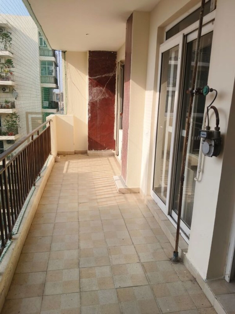 Balcony, kharar road 2 Bedroom 1200 Sq.Ft. Apartment In Kharar Road Mohali 10441980