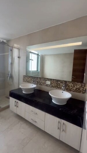Bathroom in 3 BHK Apartment at M3M Golf Estate, Sector 65 – for Rent