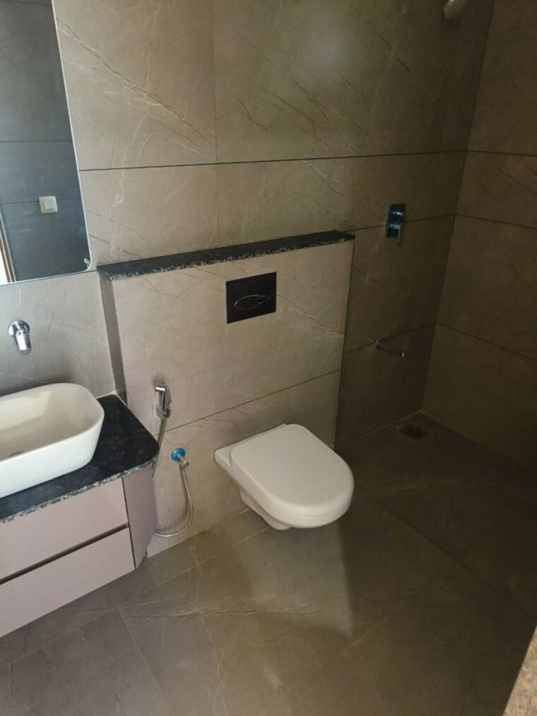 Washroom, kasper-genesis 4 Bedroom 1491 Sq.Ft. Apartment In Bhayli Vadodara 10442025