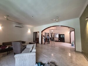 4 BHK Independent House For Rent in South City 1