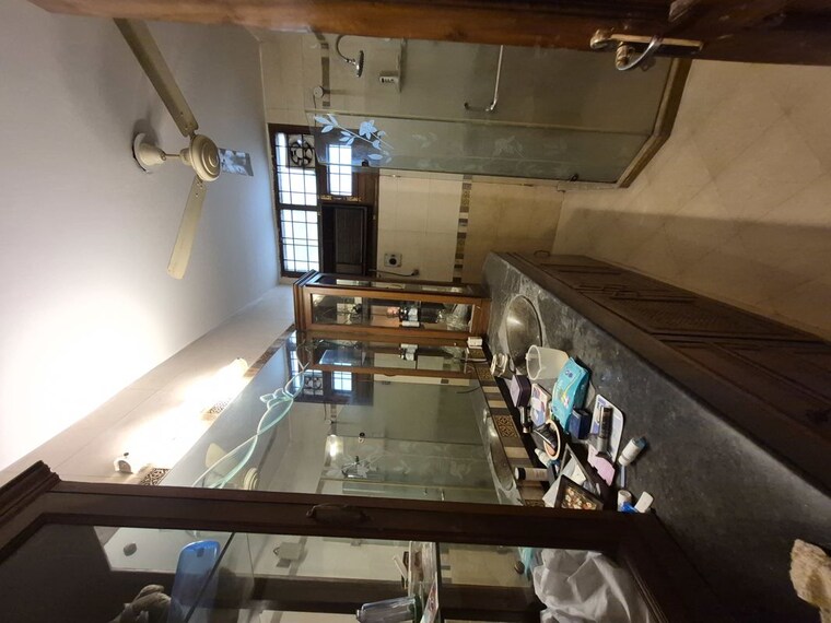 Kitchen, south city 1 4 Bedroom 7000 Sq.Ft. Independent House In South City 1 Gurgaon 10442058