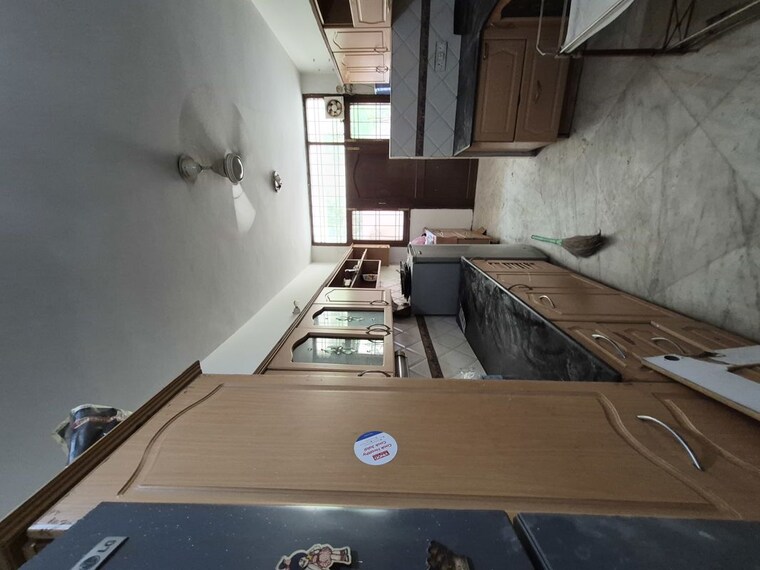 Kitchen, south city 1 4 Bedroom 7000 Sq.Ft. Independent House In South City 1 Gurgaon 10442058