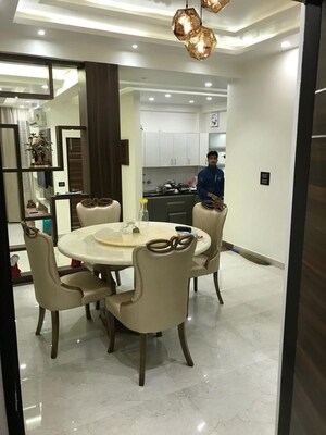 Team Area in 4 BHK Apartment at Vipul Belmonte, Sector 53 – for Sale
