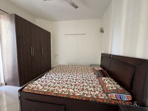Bedroom in 3 BHK Apartment at Sector 20 – for Rent