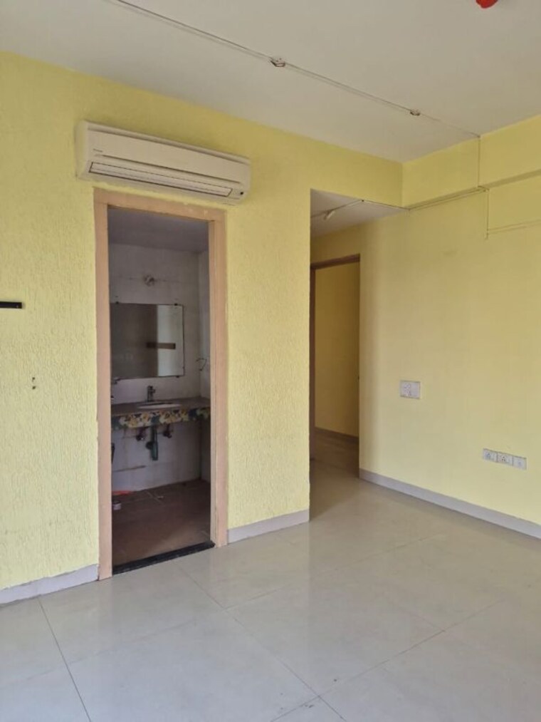Room, sreepally 4 Bedroom 2600 Sq.Ft. Apartment In Sreepally Kolkata 10442164