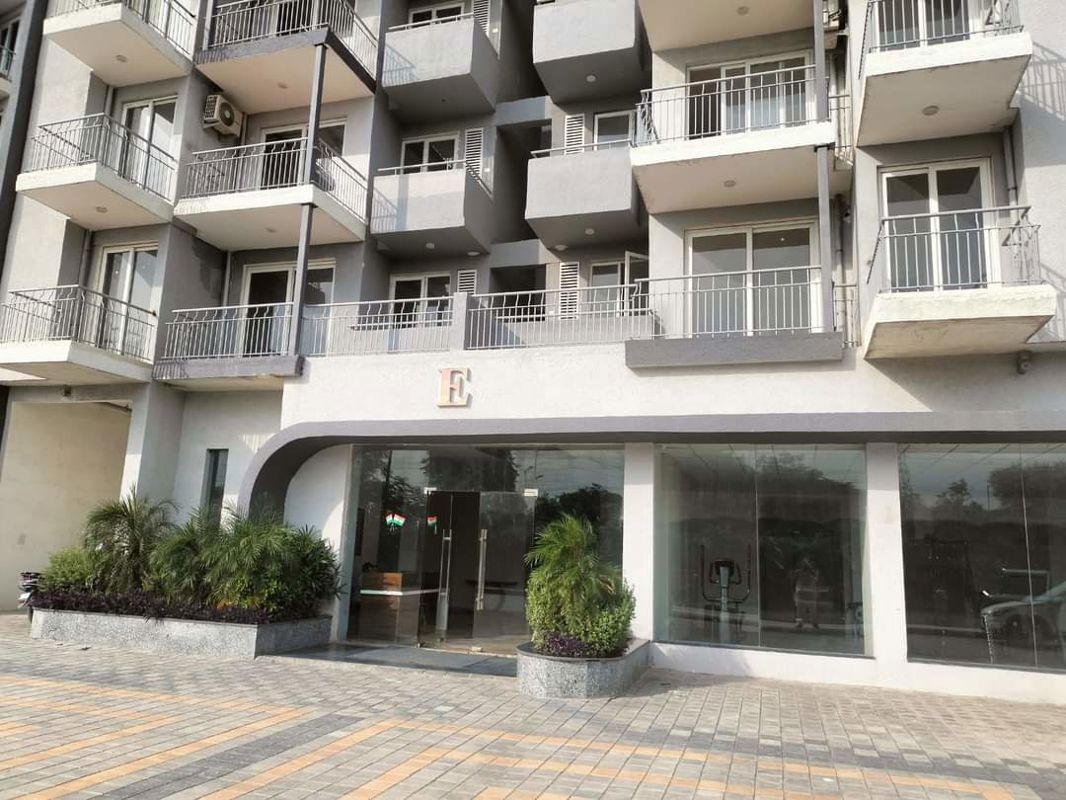 2 BHK 1180 Sq.Ft. Apartment in Supertech Hues
