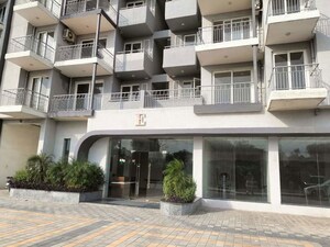 2 BHK Apartment For Rent in Supertech Hues, Sector 68