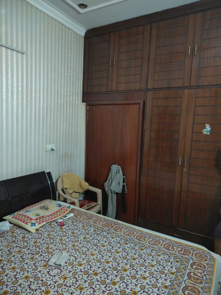 Bedroom, kharar road 4 Bedroom 150 Sq.Yd. Apartment In Kharar Road Mohali 10442134