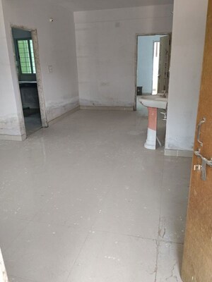 Room in 3 BHK Apartment at Bariatu – for Sale