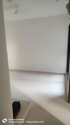 2 BHK Apartment For Rent in Runwal Eirene