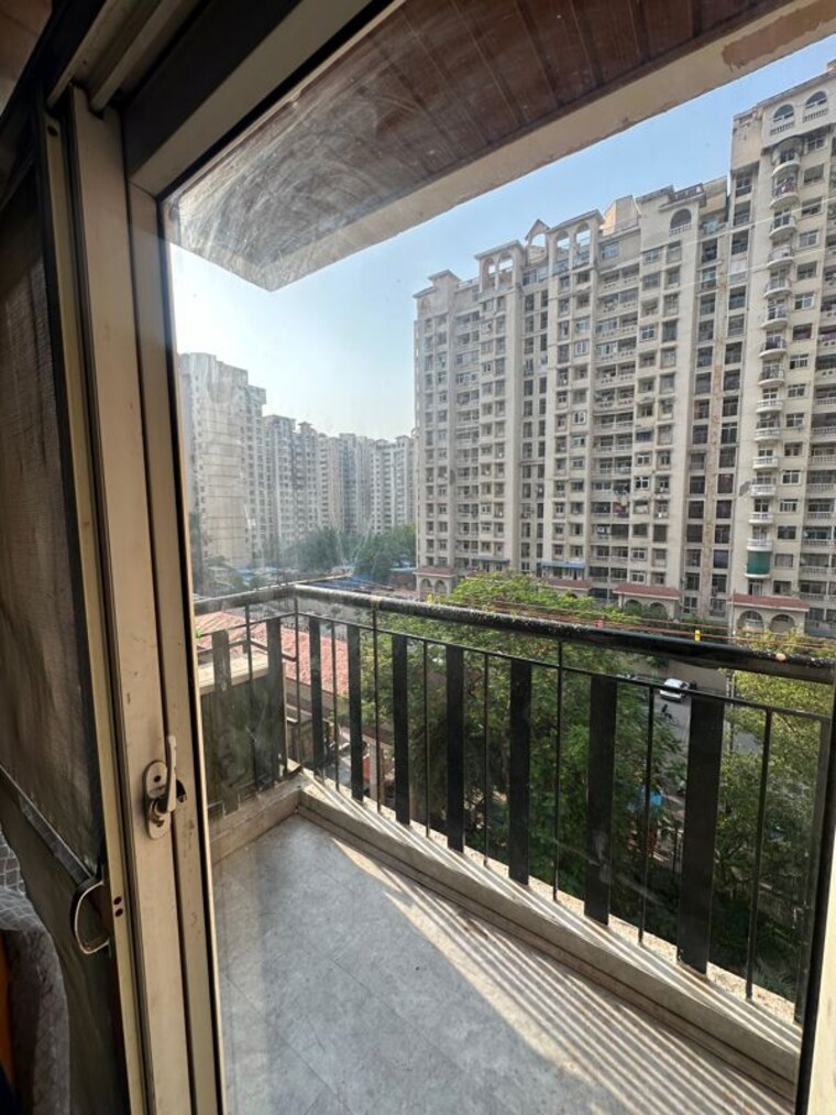 Balcony, sector 82 3 Bedroom 1700 Sq.Ft. Apartment In Sector 82 Noida 10429206