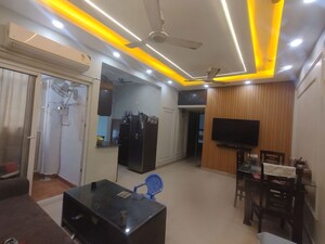 Team Area in 3 BHK Apartment at Amrapali Silicon City, Sector 76 – for Rent