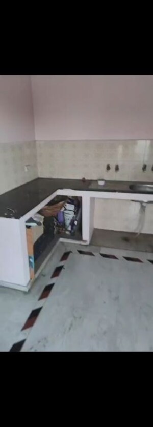 Kitchen in 1 BHK Builder Floor at Sector 14 – for Rent